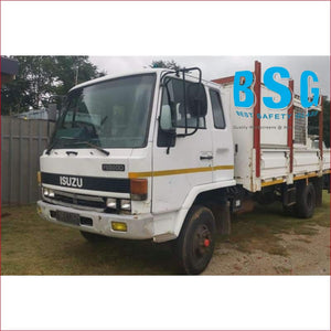 Isuzu F Series (F5000/6500) 88-97 Windscreen - Windscreen