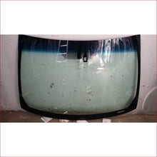 Load image into Gallery viewer, Toyota Auris Rain Sensor Artwork 07-13 Windscreen - Windscreen