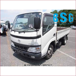 Toyota Dyna WU40/XZU 03- Windscreen - Windscreen