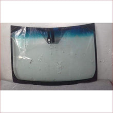 Load image into Gallery viewer, Toyota Yaris 3/5D Rain Sensor Artwork 11-18 Windscreen - Windscreen